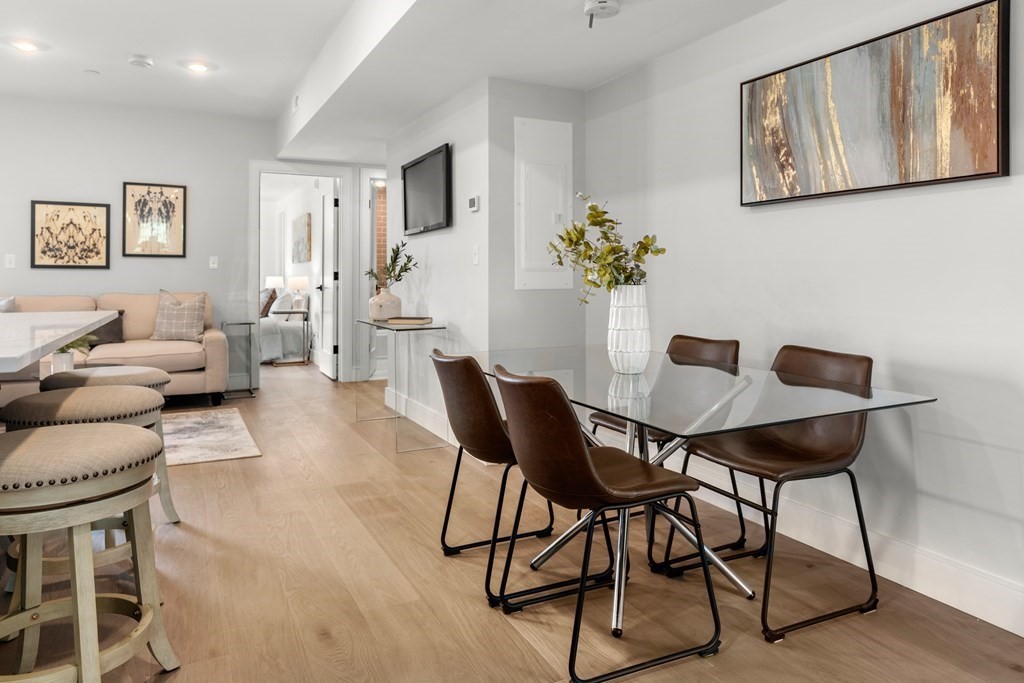 321 West Broadway, Unit 6 Boston, MA 02127 - Photo 5 of 16