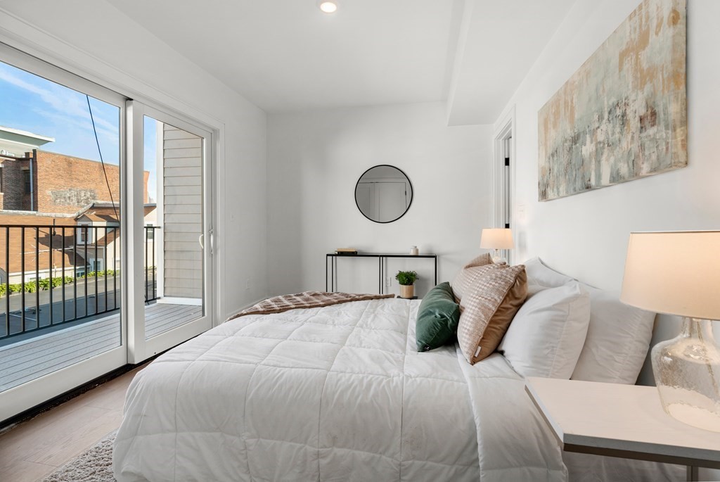 321 West Broadway, Unit 6 Boston, MA 02127 - Photo 9 of 16