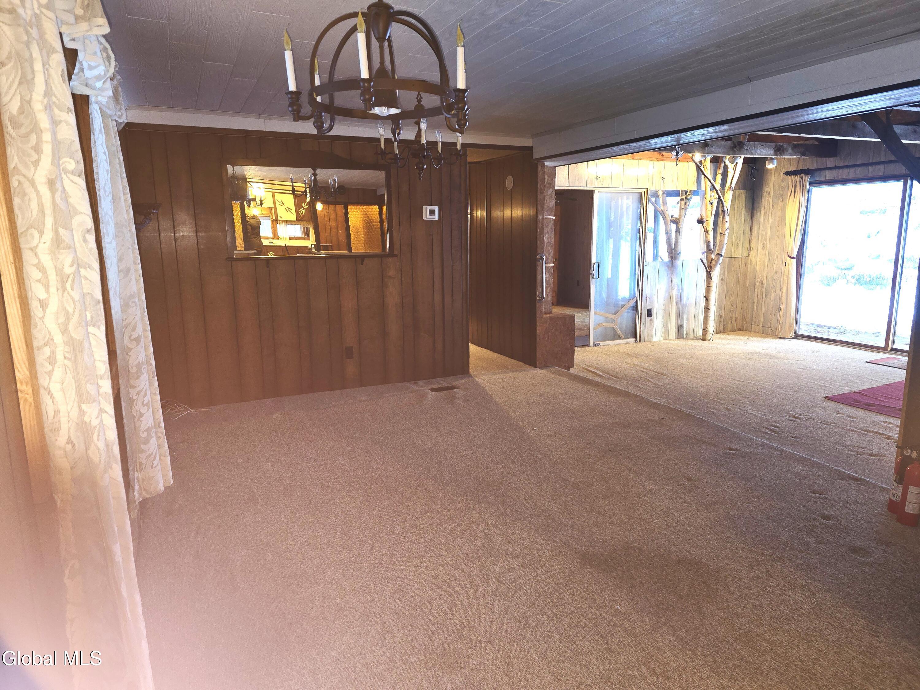 285 Fish Mountain Road Lake Pleasant, NY 12108 - Photo 16 of 29 Living Room