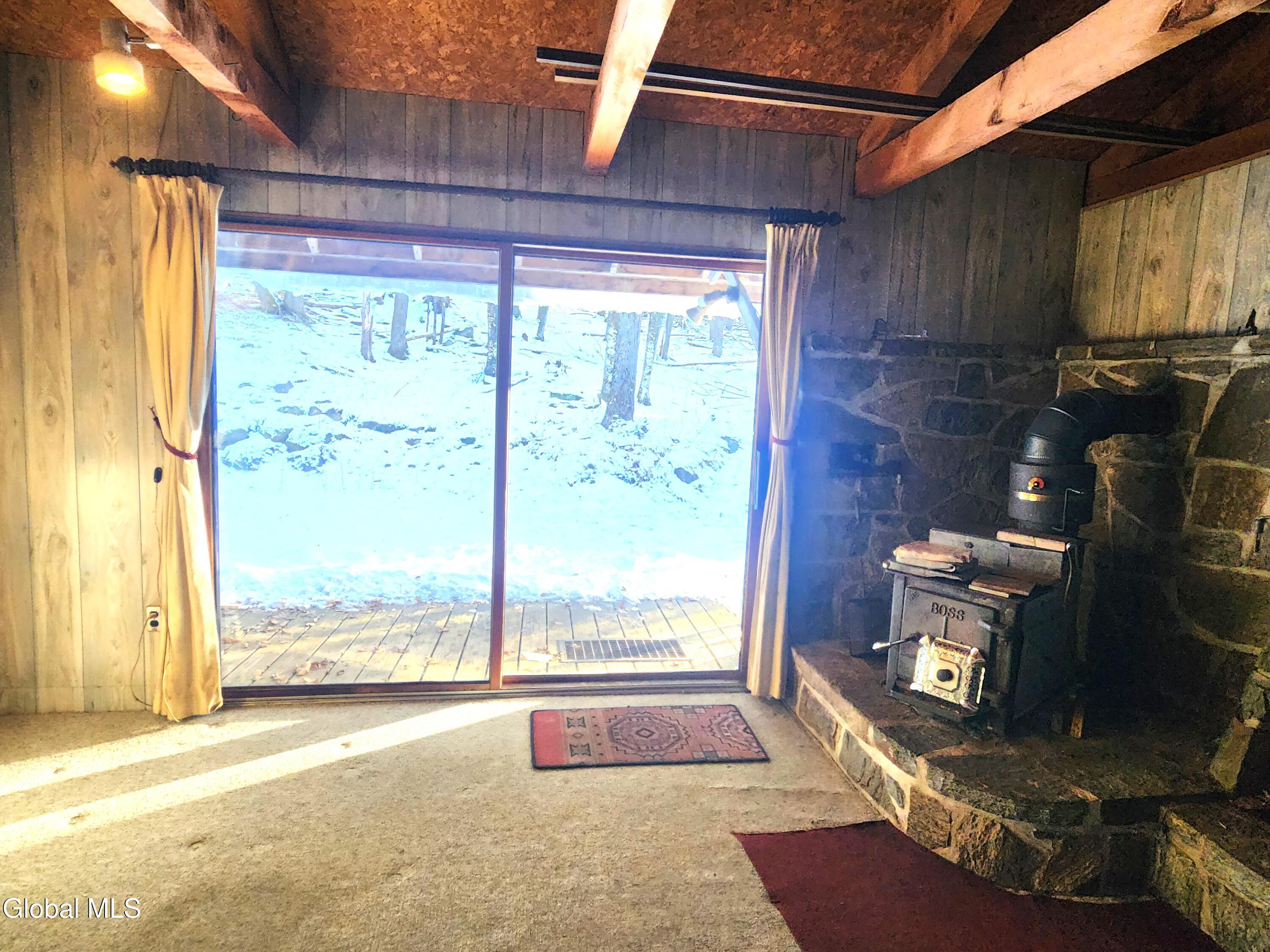 285 Fish Mountain Road Lake Pleasant, NY 12108 - Photo 19 of 29 Living Room3
