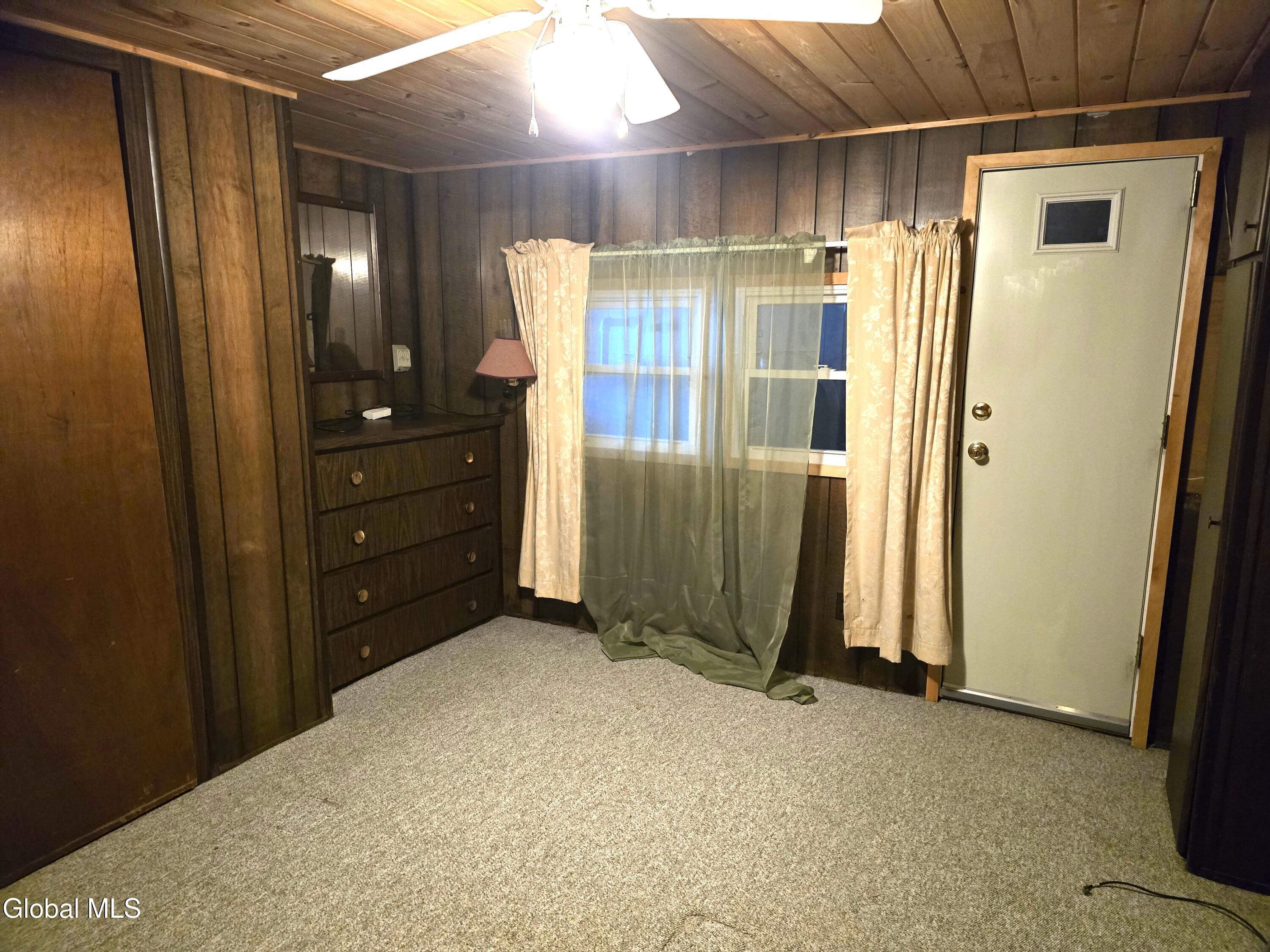 285 Fish Mountain Road Lake Pleasant, NY 12108 - Photo 25 of 29 Bed #2