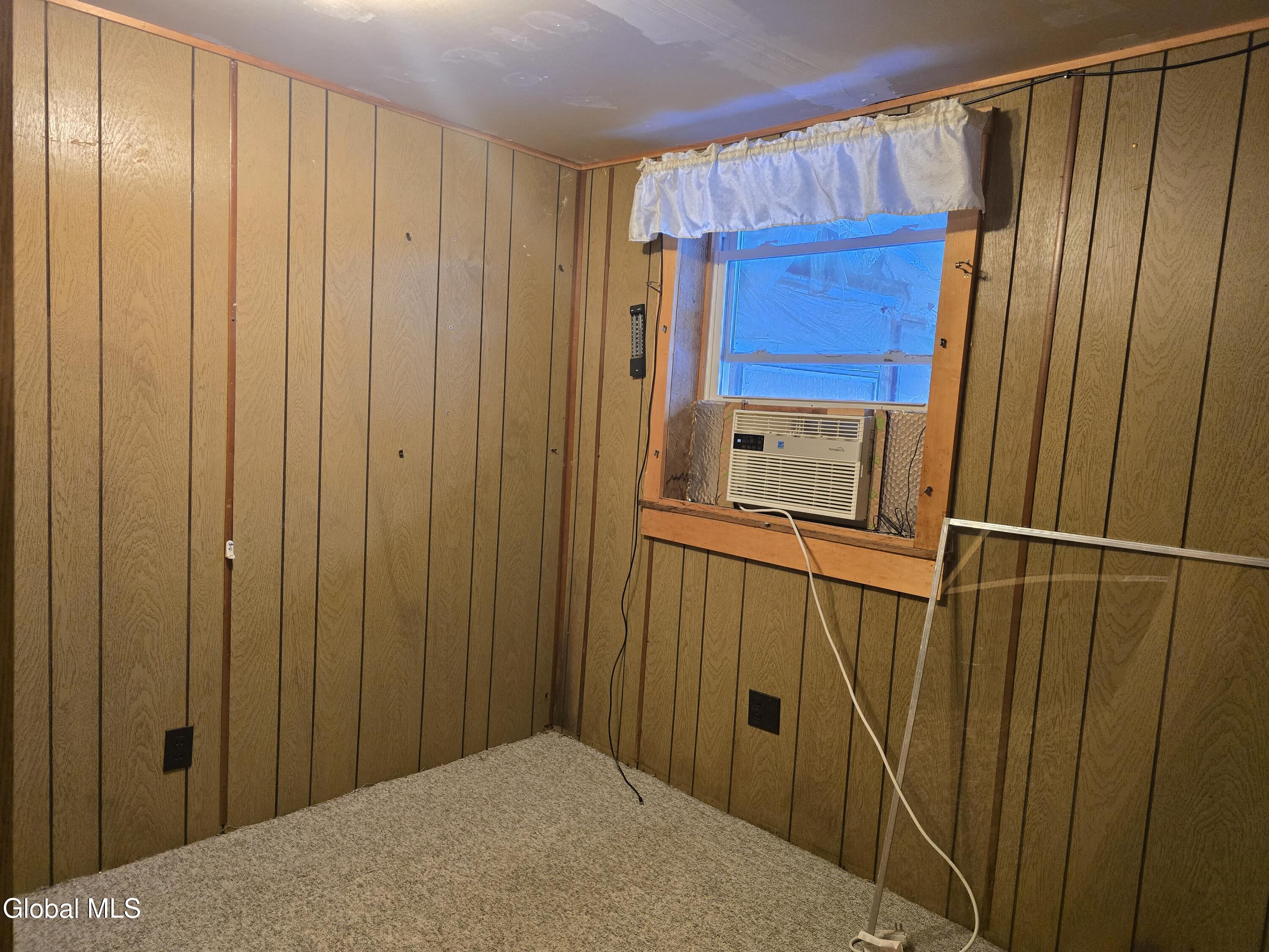 285 Fish Mountain Road Lake Pleasant, NY 12108 - Photo 27 of 29 Bed #3