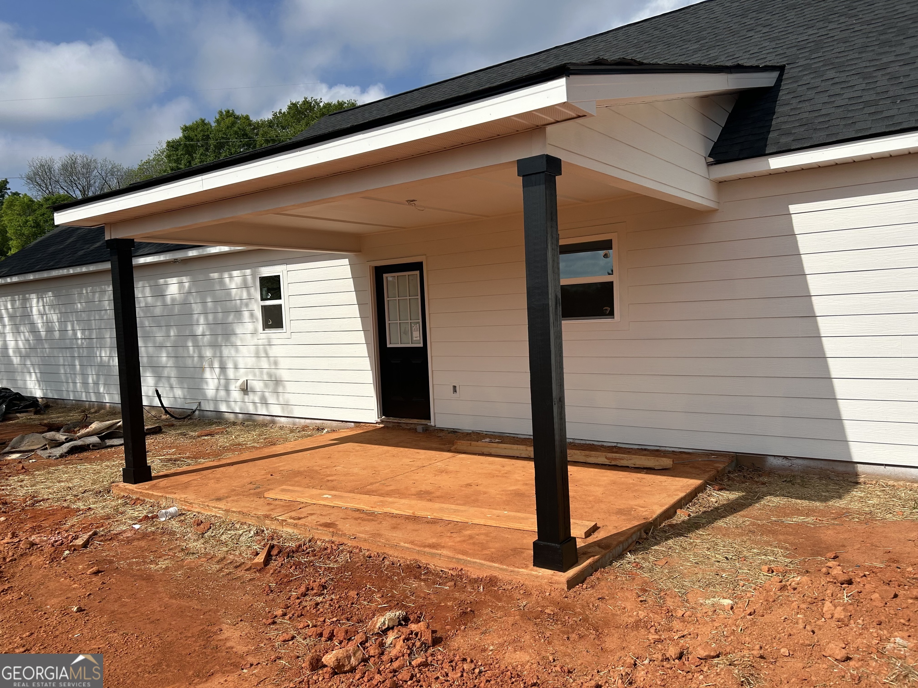 65 Pleasant Grove Road Yatesville, GA 31097 - Photo 6 of 14 a backyard of a house