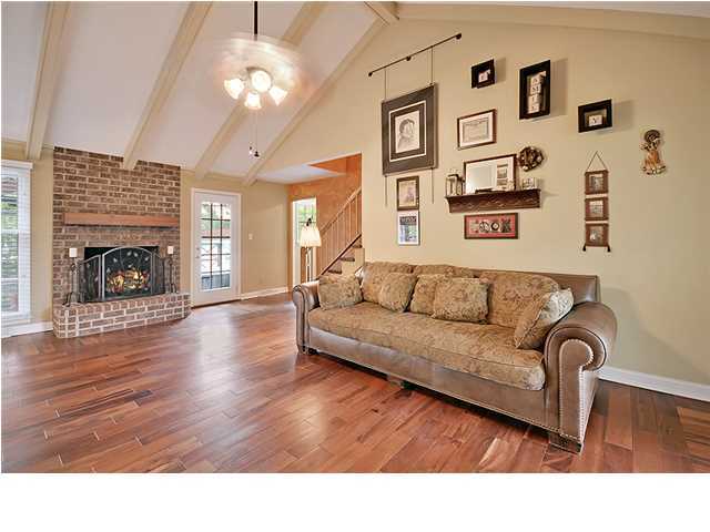 525 Longleaf Road Summerville, SC 29486 - Photo 5 of 23 Additional Photo