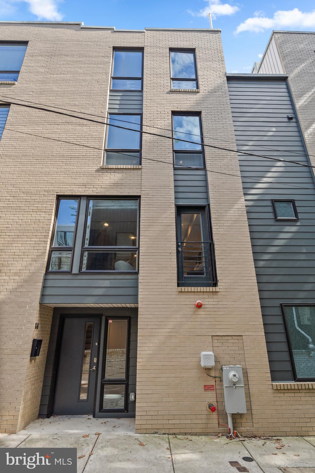 Welcome to Unit 14 at 815 Perkiomen Street!