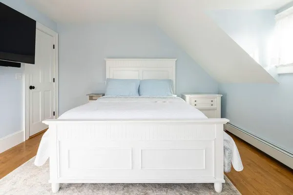 $10,000 | 1 Ella Terrace, Newport, RI 02840