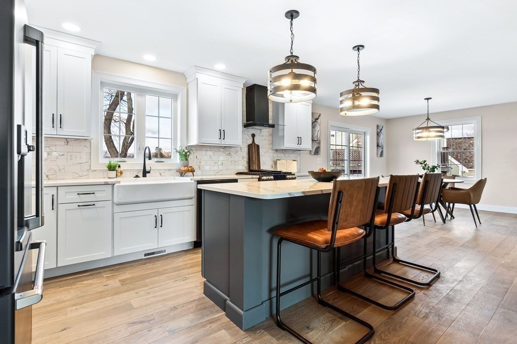 59 Riverview Avenue Danvers, MA 01923 - Photo 4 of 30 a view of kitchen with breakfast area