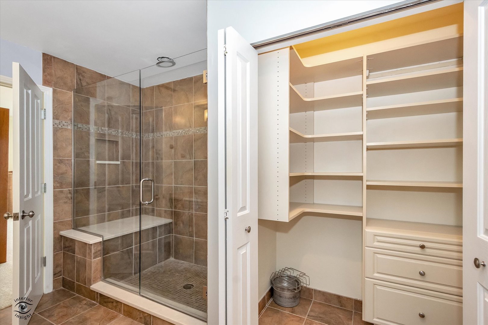 1414 North Wells Street, Unit 508 Chicago, IL 60610 - Photo 21 of 28 a bathroom with a shower