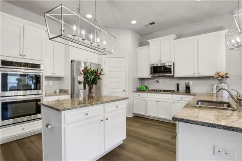 $525,000 | 4605 Chestnut Oak Street, Loganville, GA 30052