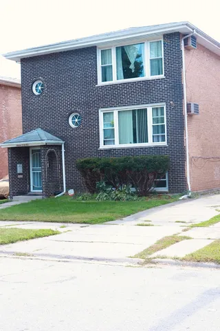 $235,000 | 1645 Patricia Place, Calumet City, IL 60409