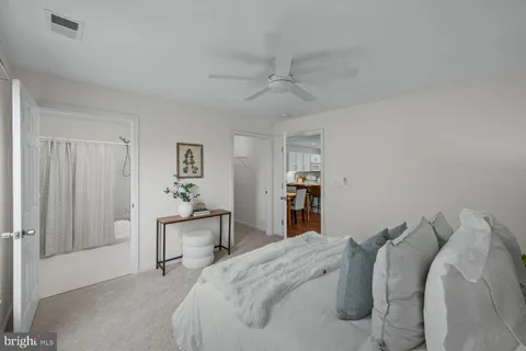 $240,000 | 2011 Rudy Serra Drive, Unit 1C, Eldersburg, MD 21784