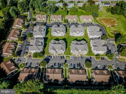 $240,000 | 2011 Rudy Serra Drive, Unit 1C, Eldersburg, MD 21784