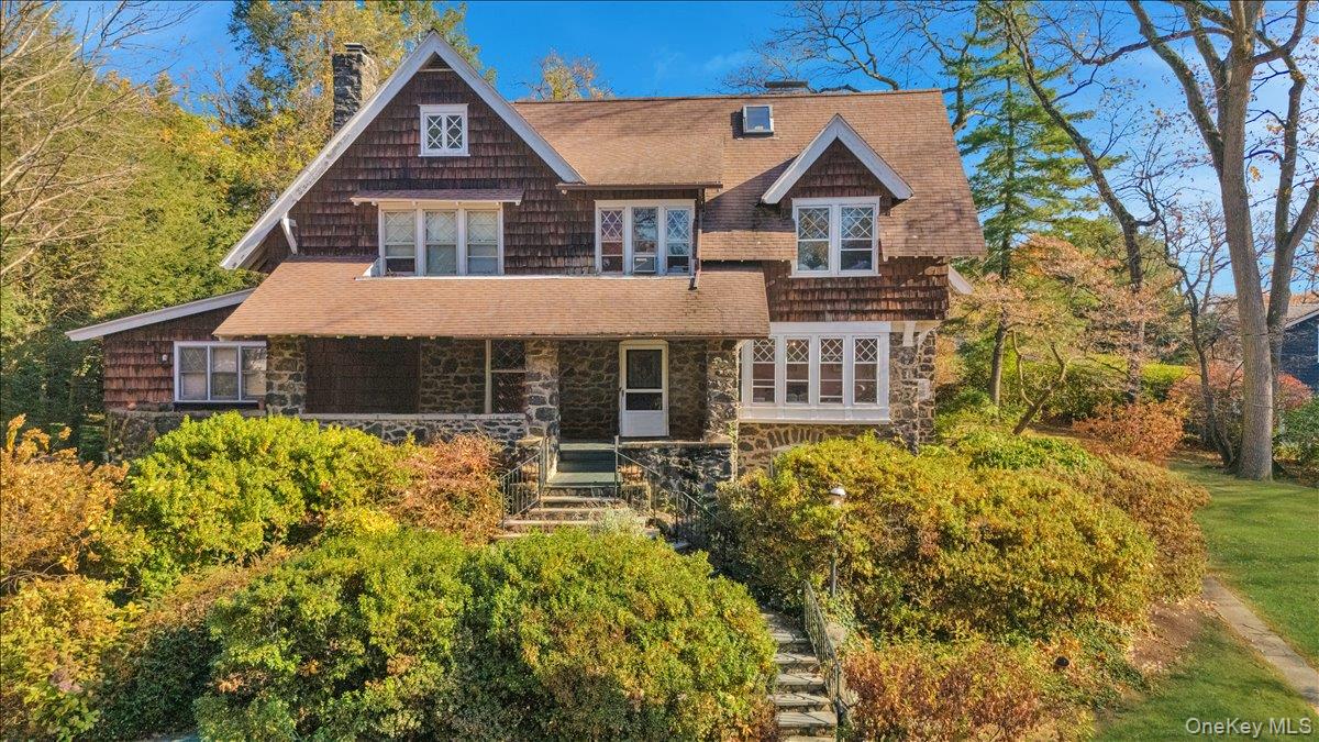 31 Seton Road Larchmont, NY 10538 - Photo 2 of 34 Front of home