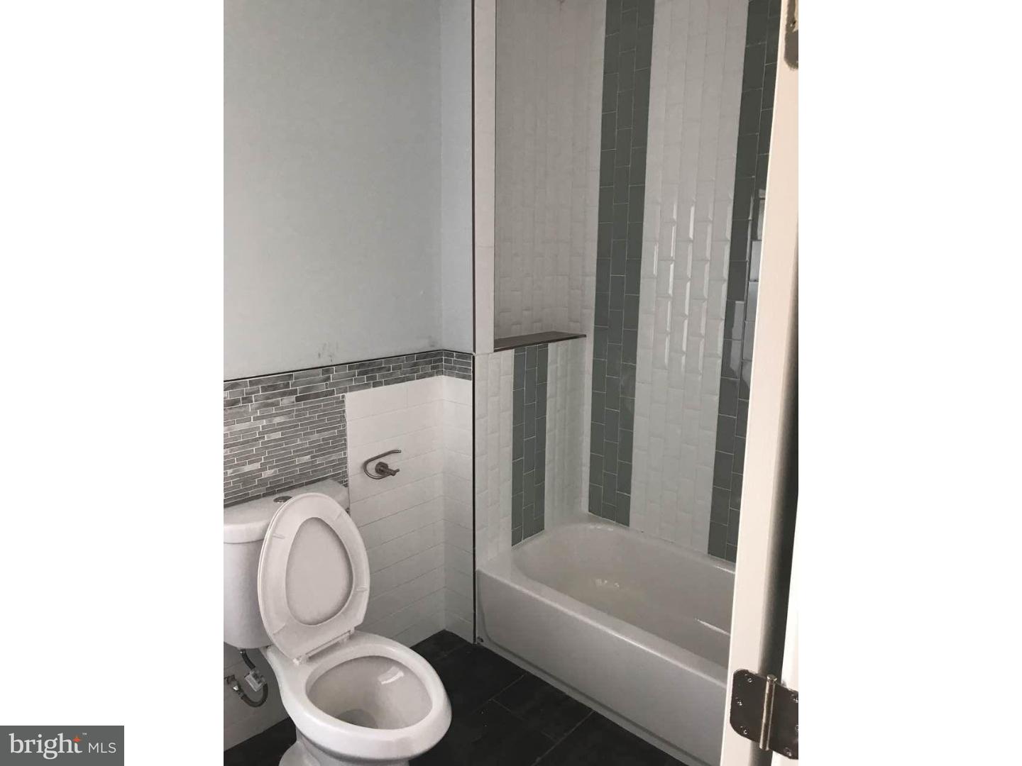 2100 Cross Street Philadelphia, PA 19146 - Photo 11 of 13