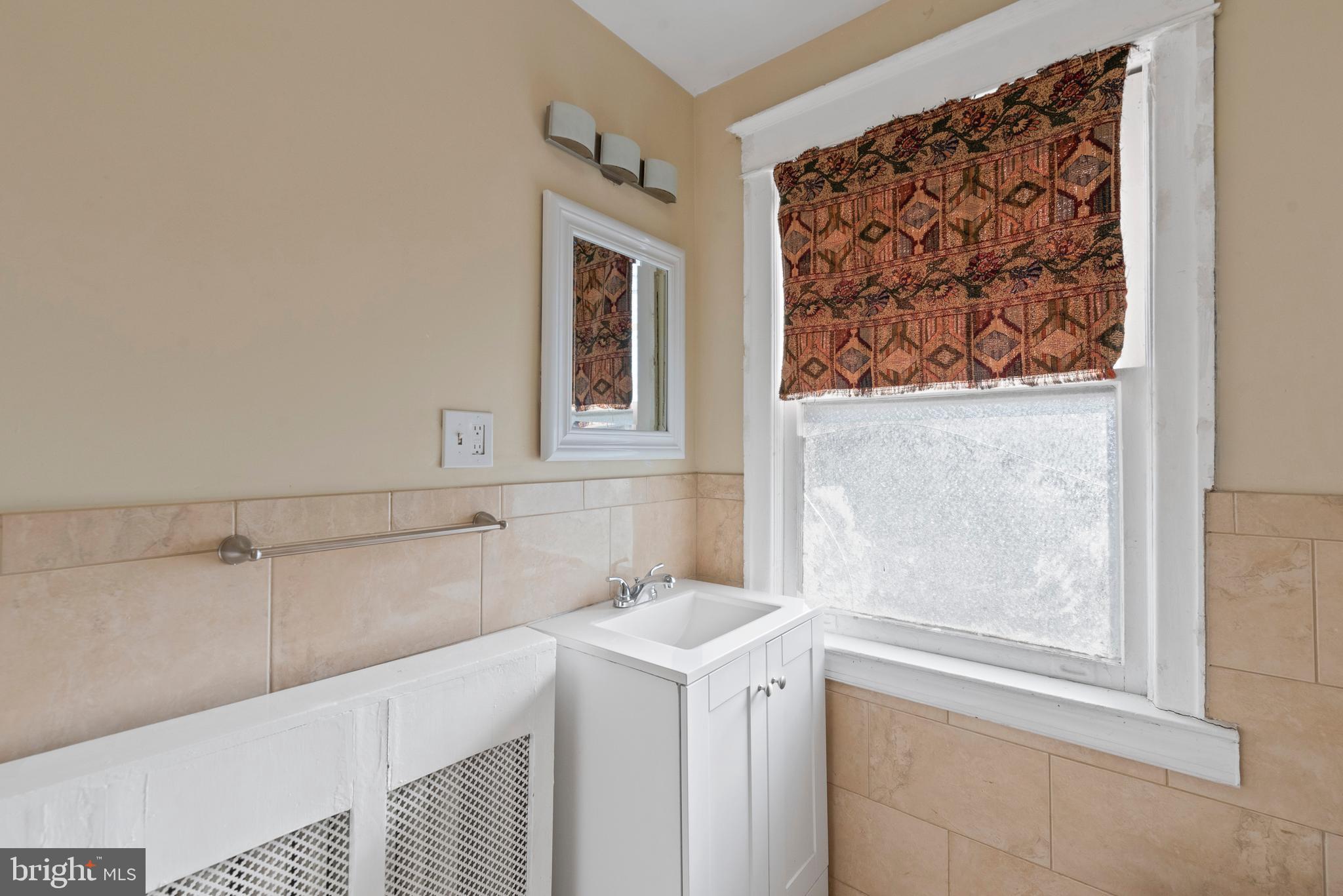 3224 Marshall Road Drexel Hill, PA 19026 - Photo 17 of 26