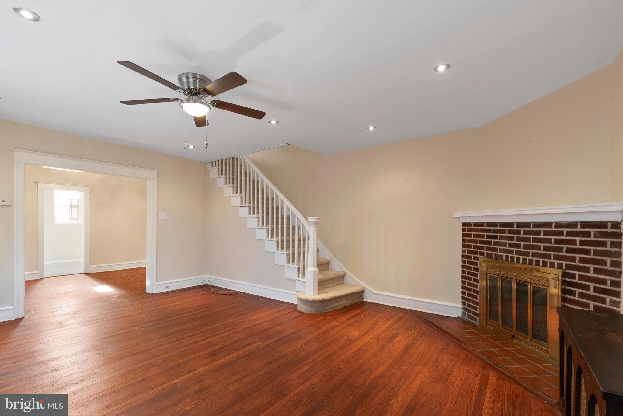 3224 Marshall Road Drexel Hill, PA 19026 - Photo 4 of 26