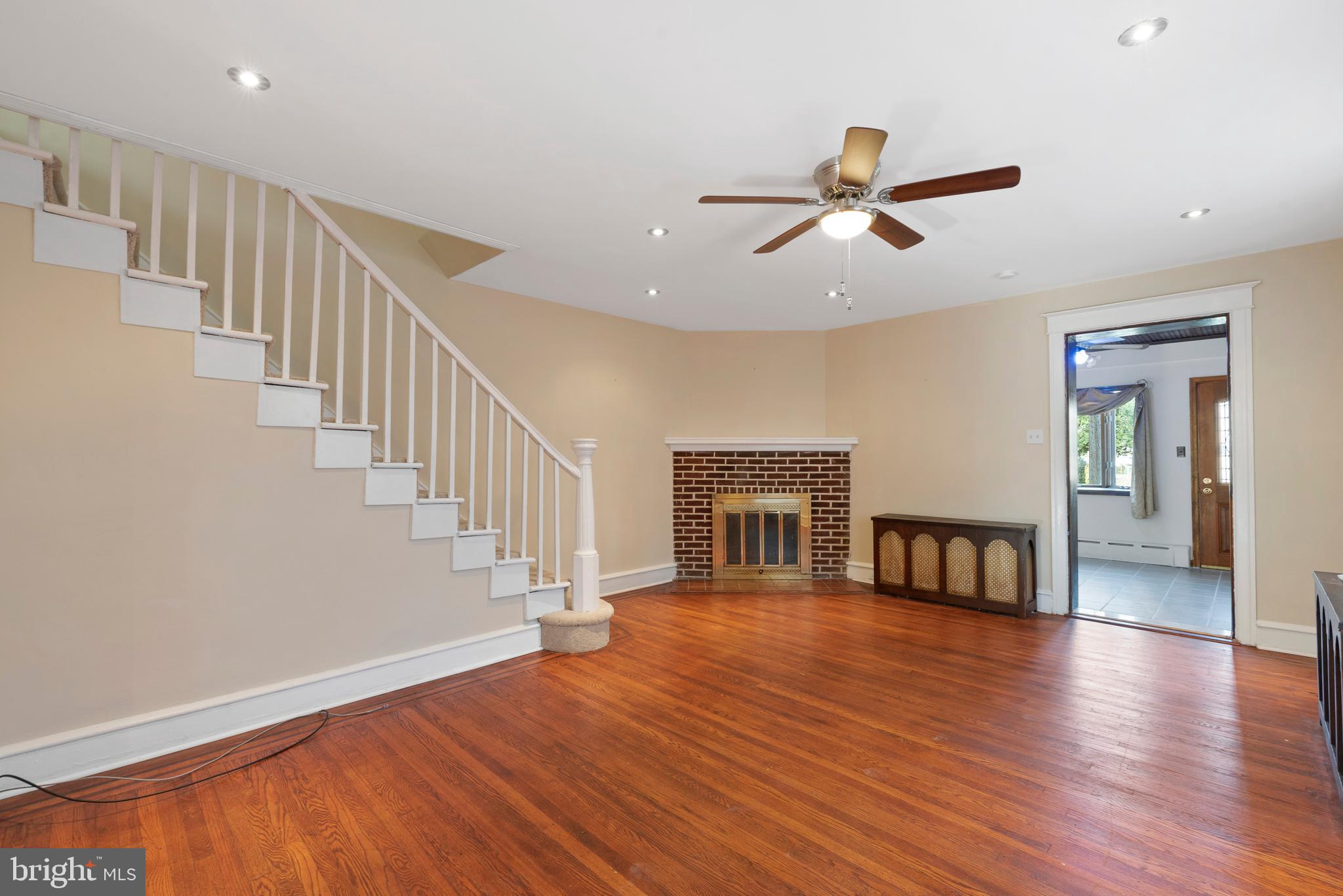 3224 Marshall Road Drexel Hill, PA 19026 - Photo 5 of 26