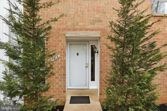 $475,000 | 7414 Sweet Clover, Columbia, MD 21045