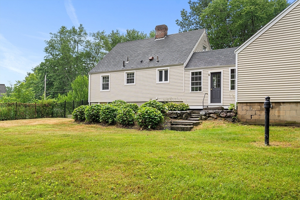 165 Tahattawan Road Littleton, MA 01460 - Photo 35 of 42