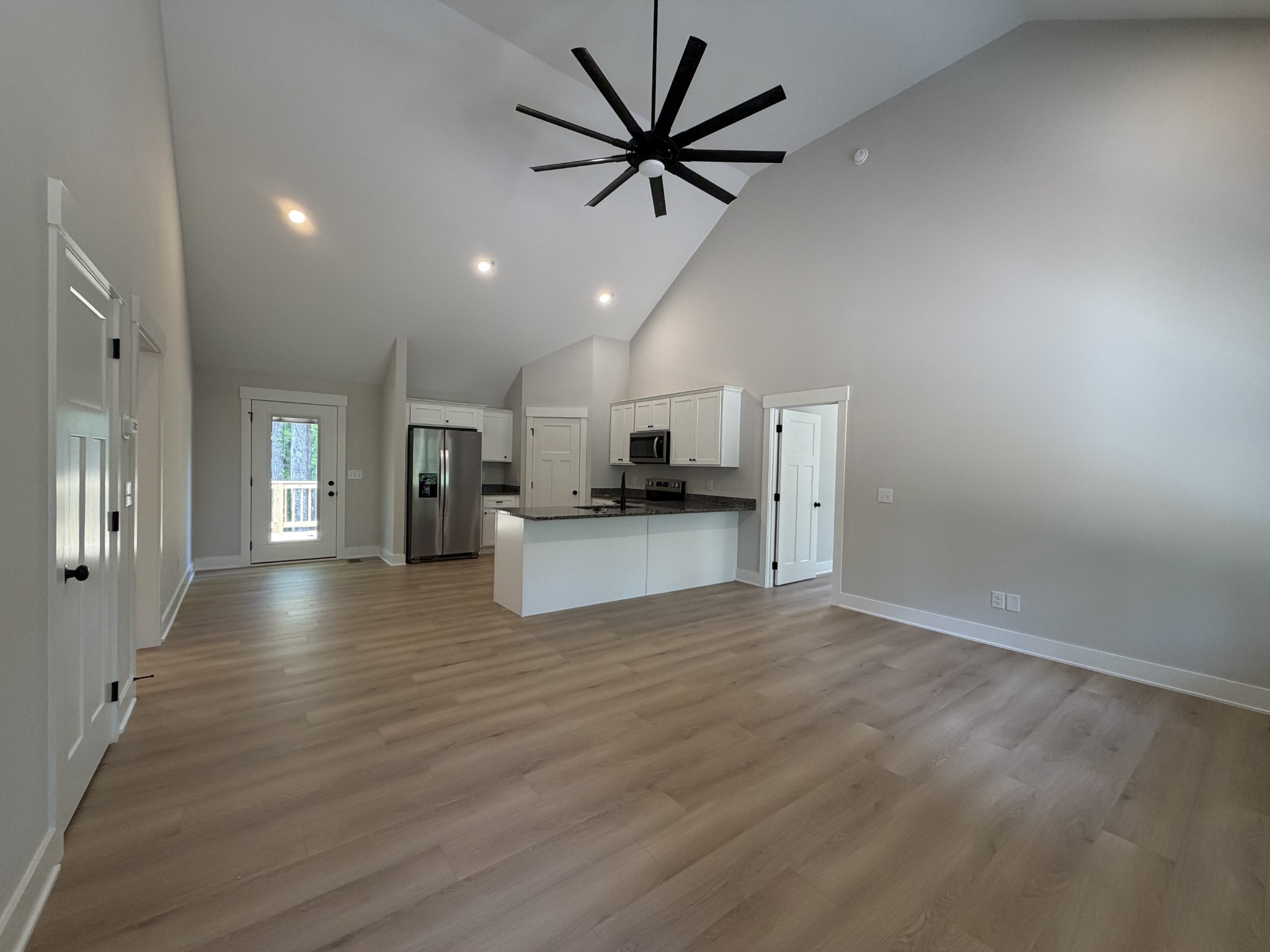 1007 Mt Olive Road Westmoreland, TN 37186 - Photo 12 of 31 a view of kitchen with refrigerator and microwave