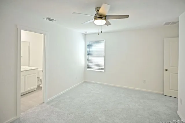 $1,195 | 11806 Bluebell, Converse, TX 78109