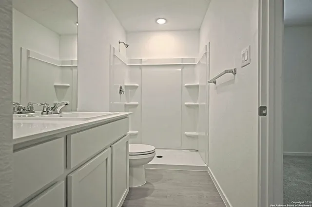 $1,195 | 11806 Bluebell, Converse, TX 78109