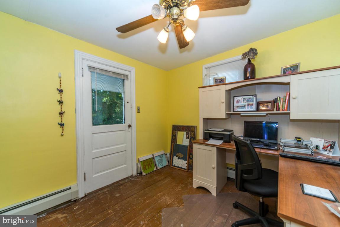 2046 Main Street Lititz, PA 17543 - Photo 19 of 27