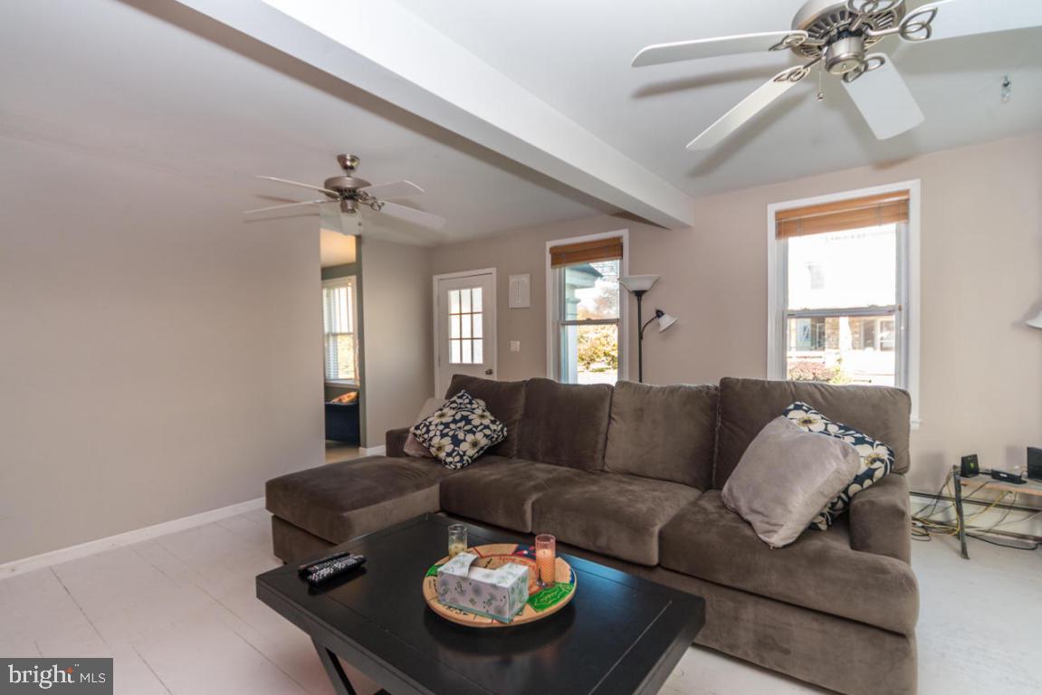 2046 Main Street Lititz, PA 17543 - Photo 4 of 27
