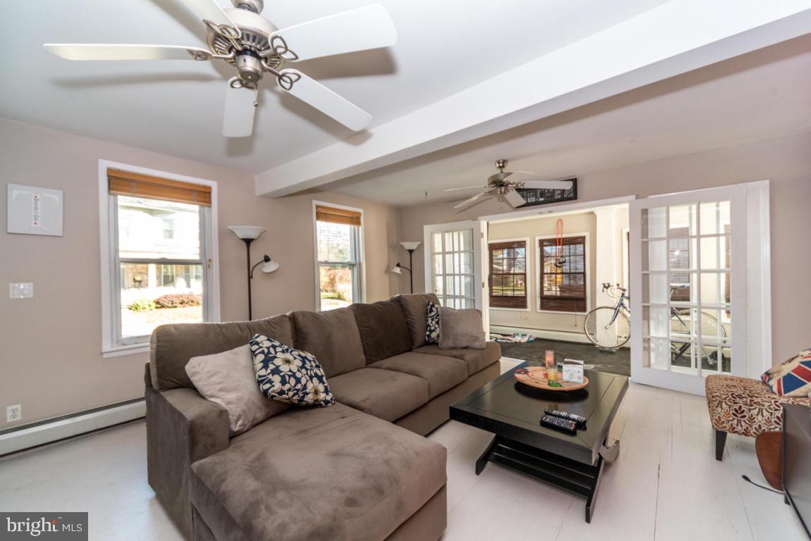 2046 Main Street Lititz, PA 17543 - Photo 6 of 27