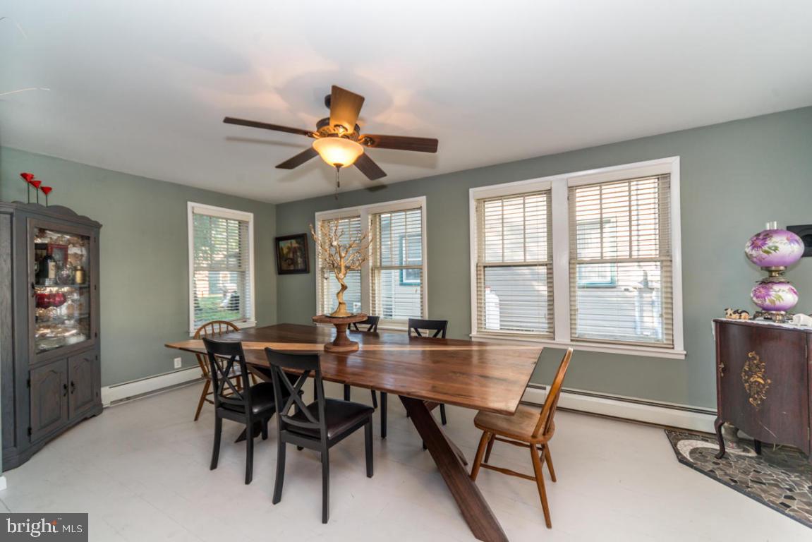 2046 Main Street Lititz, PA 17543 - Photo 7 of 27