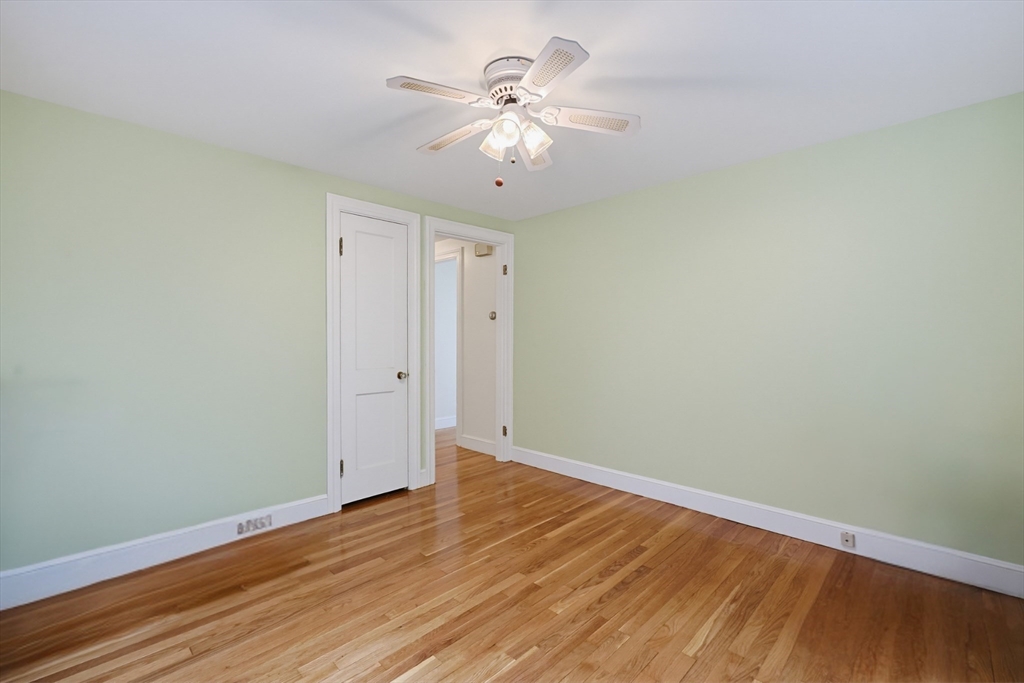 103 John Carver Road Reading, MA 01867 - Photo 20 of 38