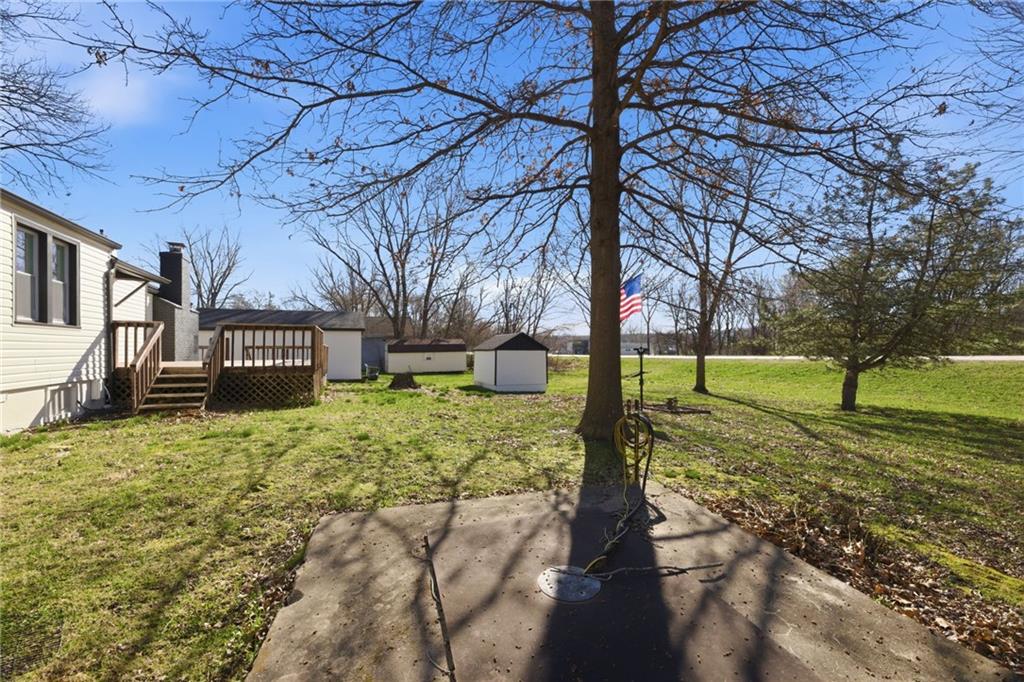 401 West Main Street Freeman, MO 64746 - Photo 26 of 29