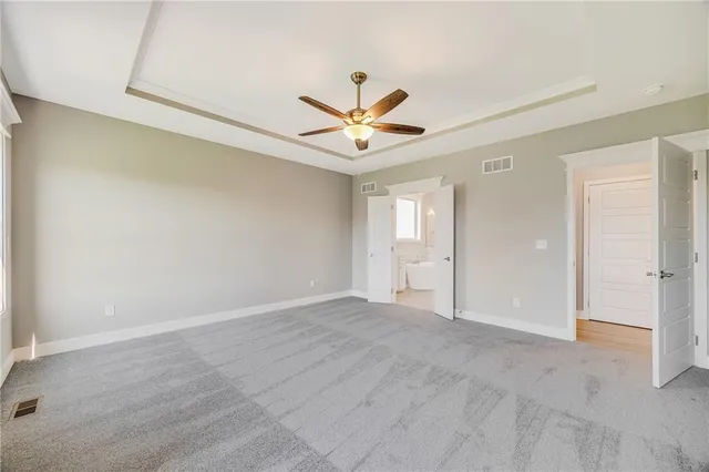 $660,780 | 7009 Northeast 103rd Court, Kansas City, MO 64156