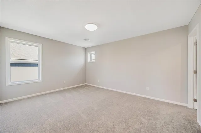 $660,780 | 7009 Northeast 103rd Court, Kansas City, MO 64156