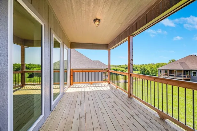 $660,780 | 7009 Northeast 103rd Court, Kansas City, MO 64156