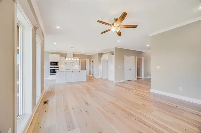 $660,780 | 7009 Northeast 103rd Court, Kansas City, MO 64156