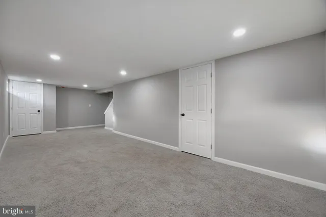 a view of empty room