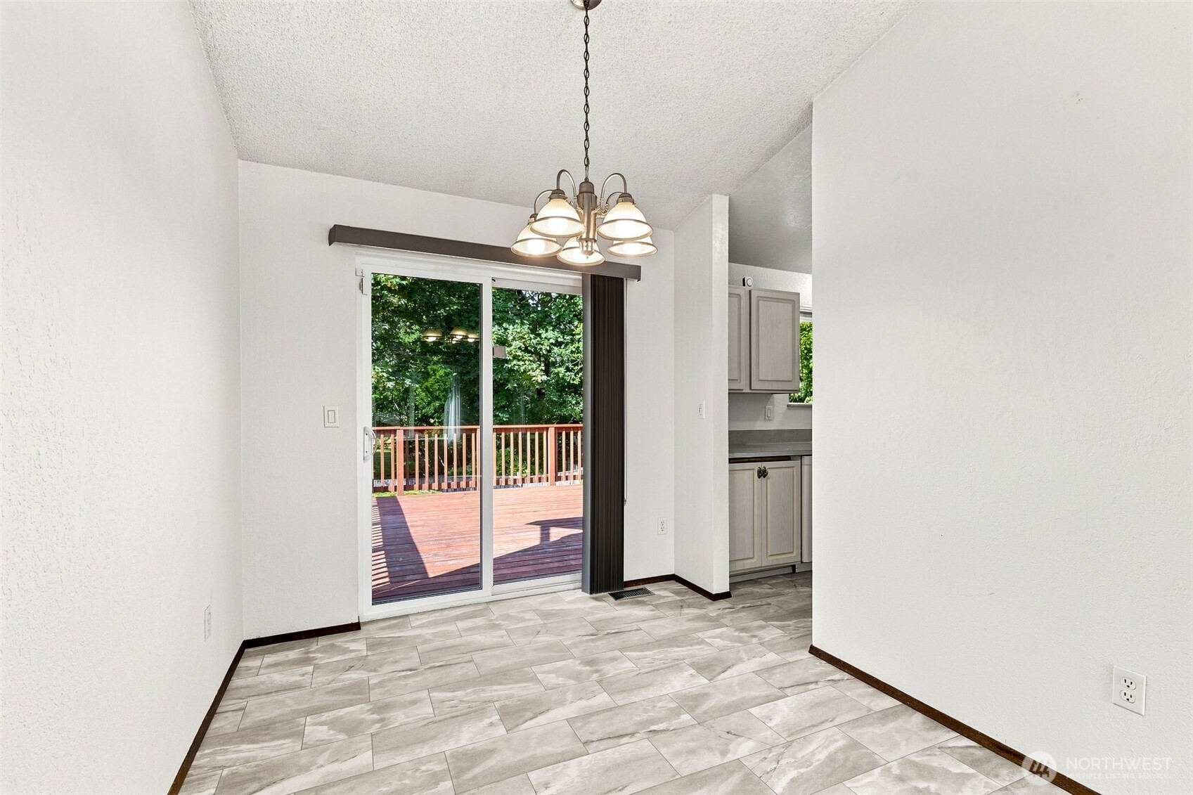 15328 Southeast 179th Street Renton, WA 98058 - Photo 5 of 25 Gallery Image 5