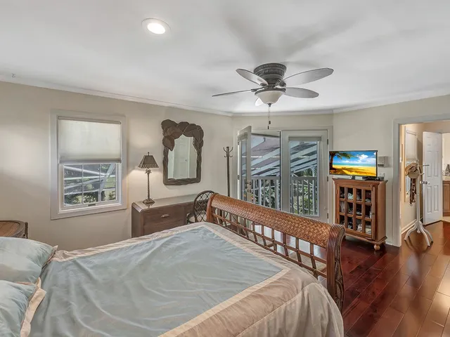 $1,100,000 | 1516 50th Court, Vero Beach, FL 32966