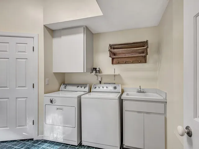 $1,100,000 | 1516 50th Court, Vero Beach, FL 32966