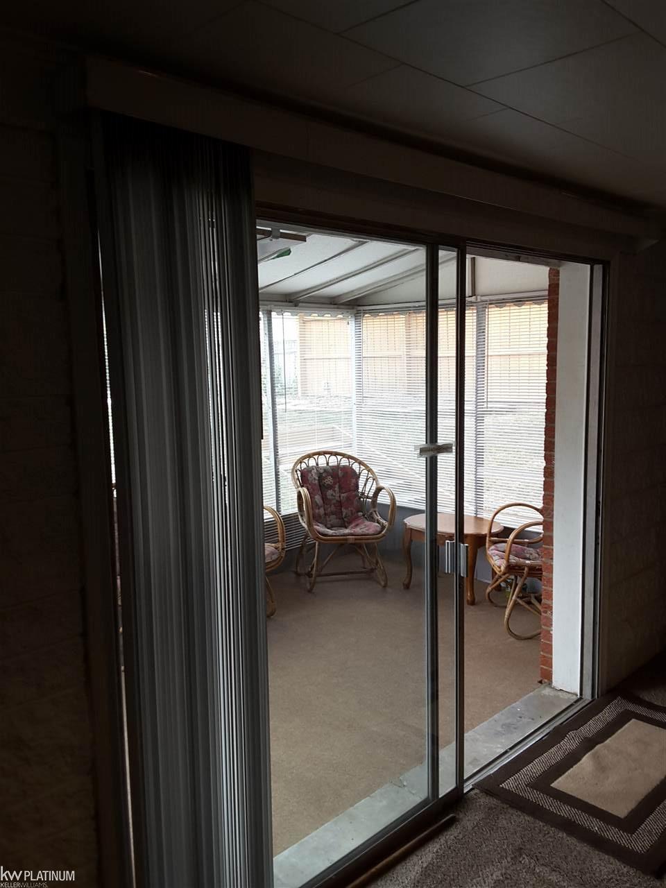 17940 Rainbow Road Fraser, MI 48026 - Photo 21 of 22 31329604-20.JPG