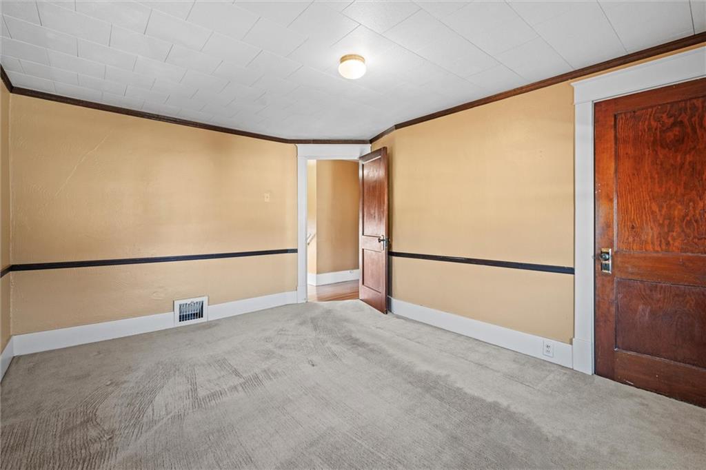 1007 Leslie Street Sharon, PA 16146 - Photo 15 of 27