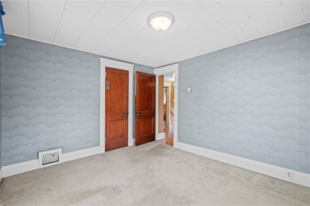 1007 Leslie Street Sharon, PA 16146 - Photo 17 of 27