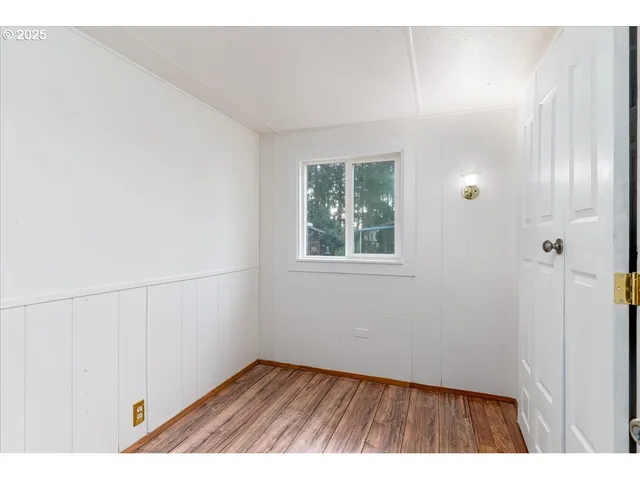 $18,000 | 570 North 10th Avenue, Unit 75, Cornelius, OR 97113