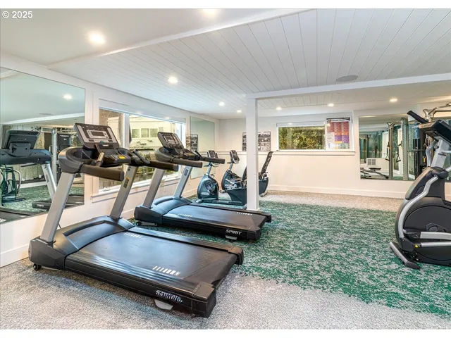 $18,000 | 570 North 10th Avenue, Unit 75, Cornelius, OR 97113