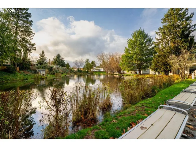 $18,000 | 570 North 10th Avenue, Unit 75, Cornelius, OR 97113