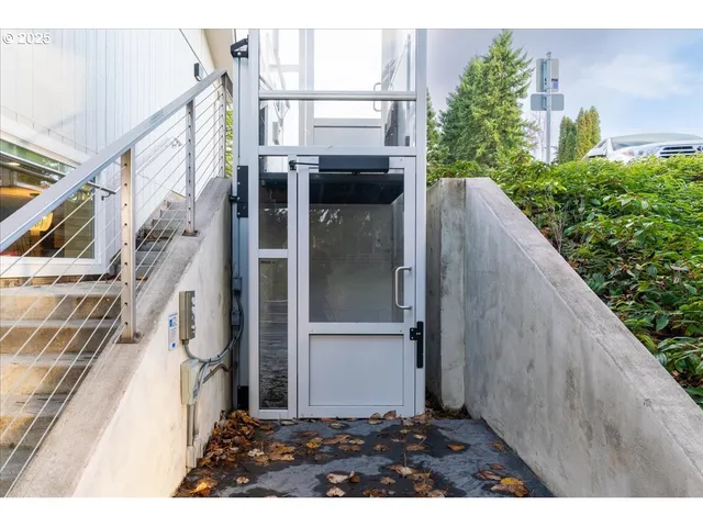 $18,000 | 570 North 10th Avenue, Unit 75, Cornelius, OR 97113