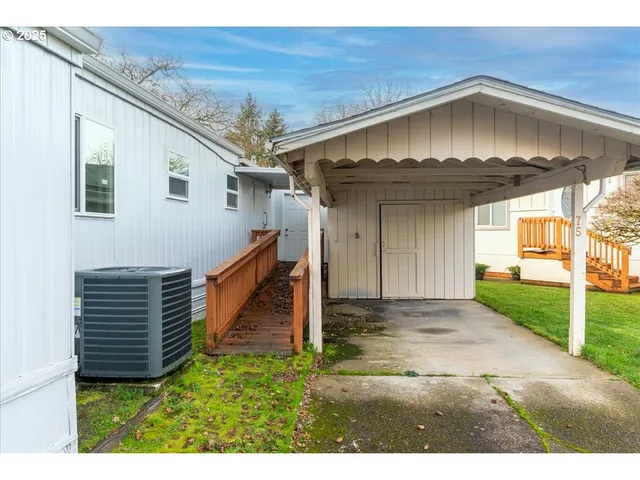 $18,000 | 570 North 10th Avenue, Unit 75, Cornelius, OR 97113