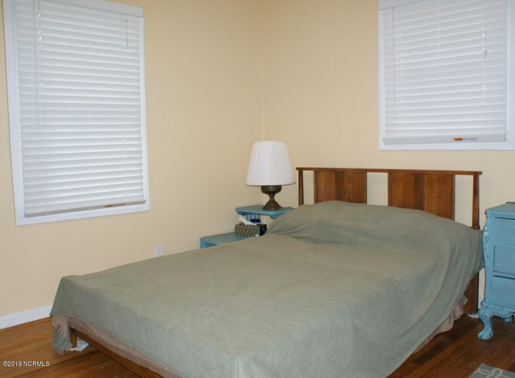 4407 Country Club Road Morehead City, NC 28557 - Photo 16 of 20 Bedroom #2