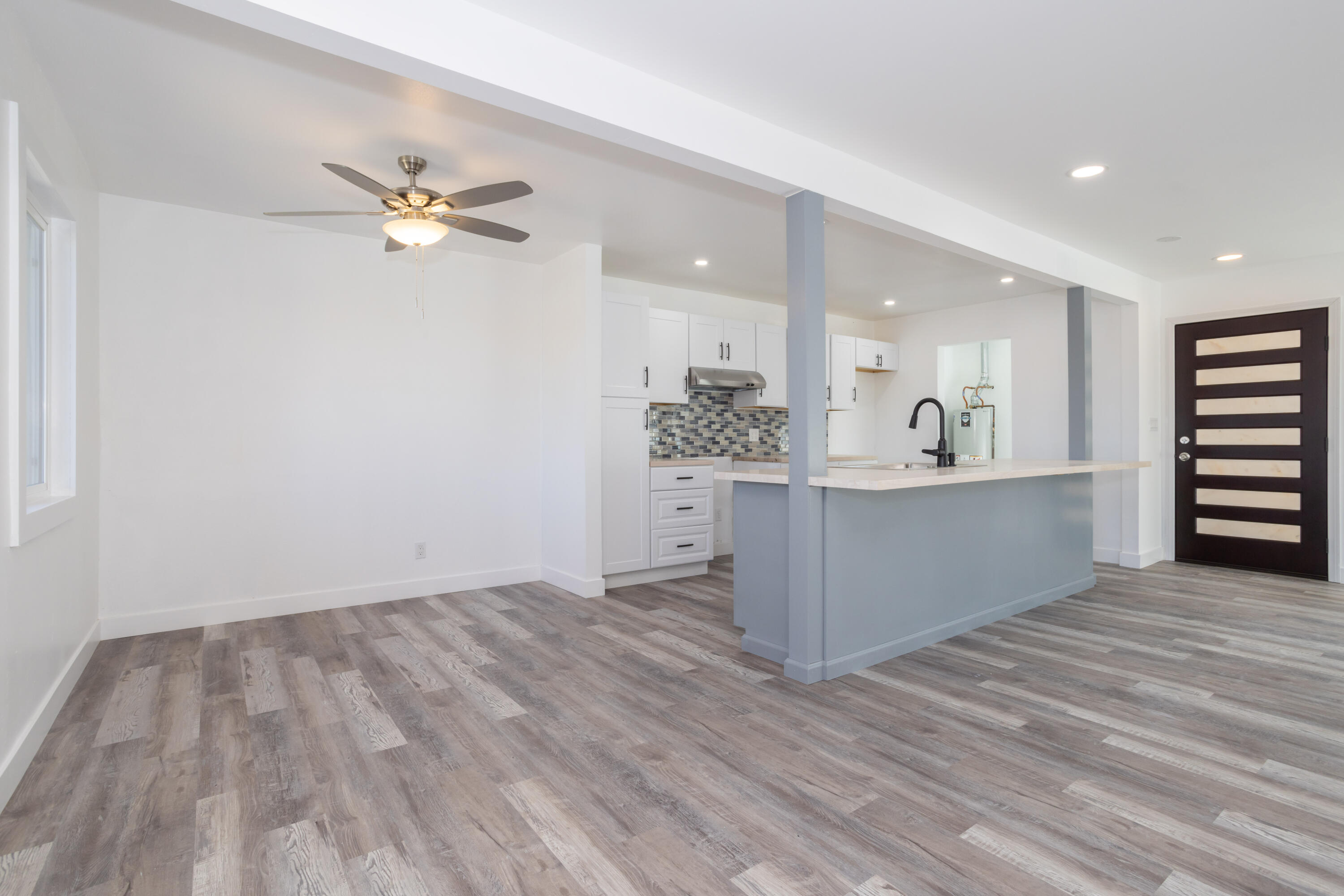 341 R5 E East Palmdale, CA 93550 - Photo 4 of 9 0I4A2145